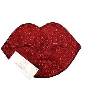 NEW Isaac Mizrahi Valentine’s Red Sequin LIPS Placemats Set Of 2